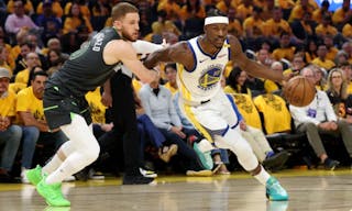 勇记：库里将在下一场勇士对阵森林狼的比赛中迎来复出