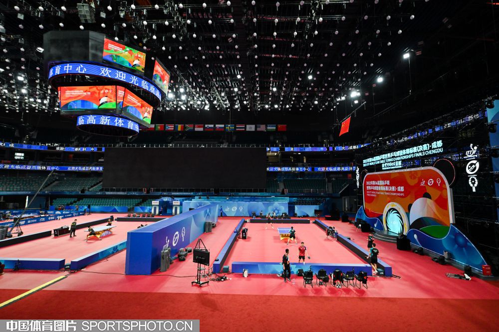 升入U21，阿森纳15岁2米门将发文庆祝并剑指挑战拉亚