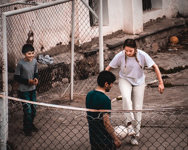 动和不拘一 动和不拘一